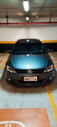 VOLKSWAGEN JETTA 2.0 TSI HIGHLINE 211CV GASOLINA 4P TIPTRONIC VOLKSWAGEN JETTA 2.0 TSI HIGHLINE 211CV GASOLINA 4P TIPTRONIC